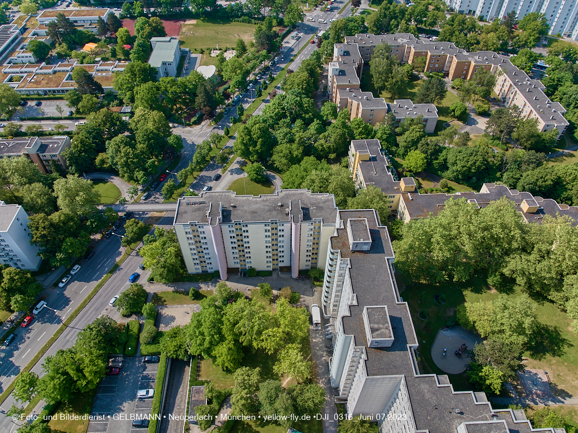07.06.2023 - Annette-Kolb-Anger, Perlach Stift und Aufstockung in der Kafkastraße in Neuperlach